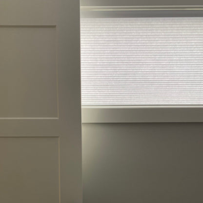 25mm Classic Light-Filtering Honeycomb/Cellular Shades
