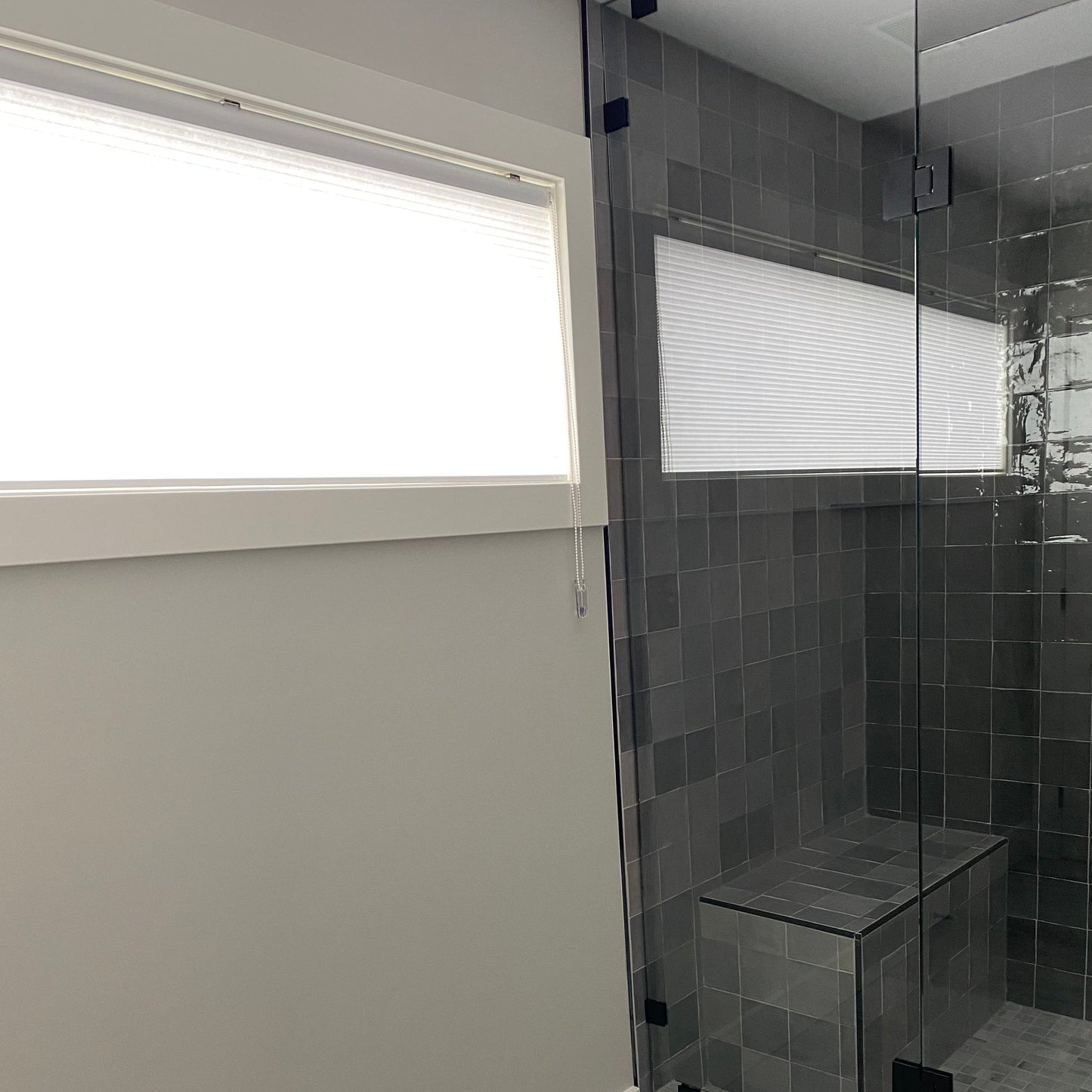 25mm Classic Light-Filtering Honeycomb/Cellular Shades